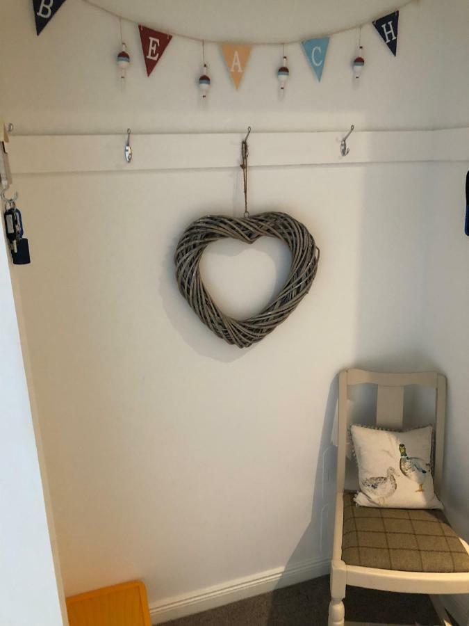 Riverbank Apartments 네언 외부 사진